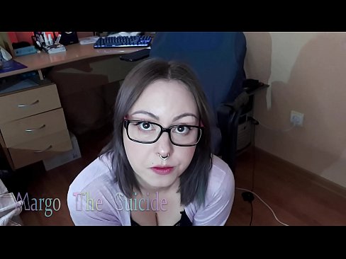 ❤️ Секси девојка со наочари длабоко го цица дилдото на камерата ️❌ Секс видео на порно mk.hotpornphotos.ru ❌